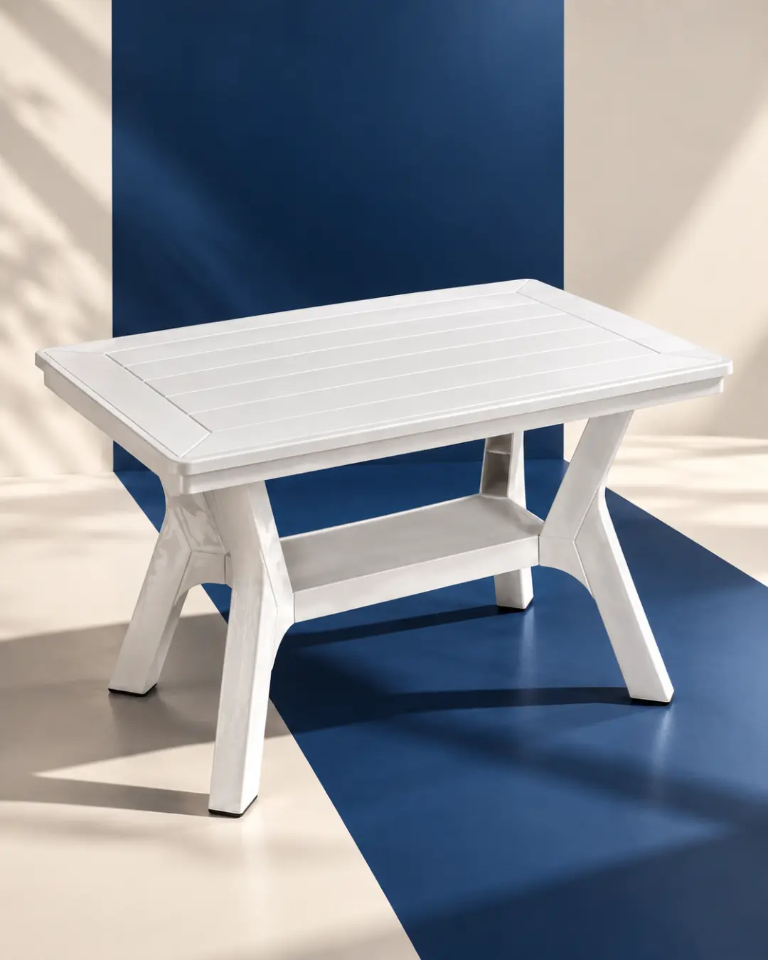 Super Fine Model 370 white pure plastic table